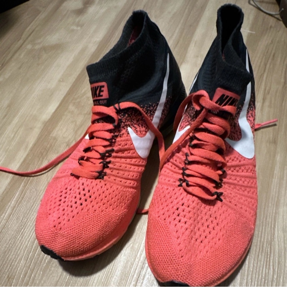 Nike zoom Flyknit Red/Black High-Top Running Shoes